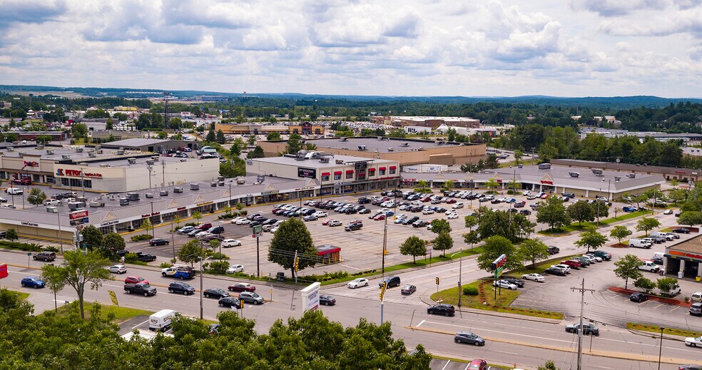 18-70 March Ave, Manchester, NH for lease - Building Photo - Image 1 of 3