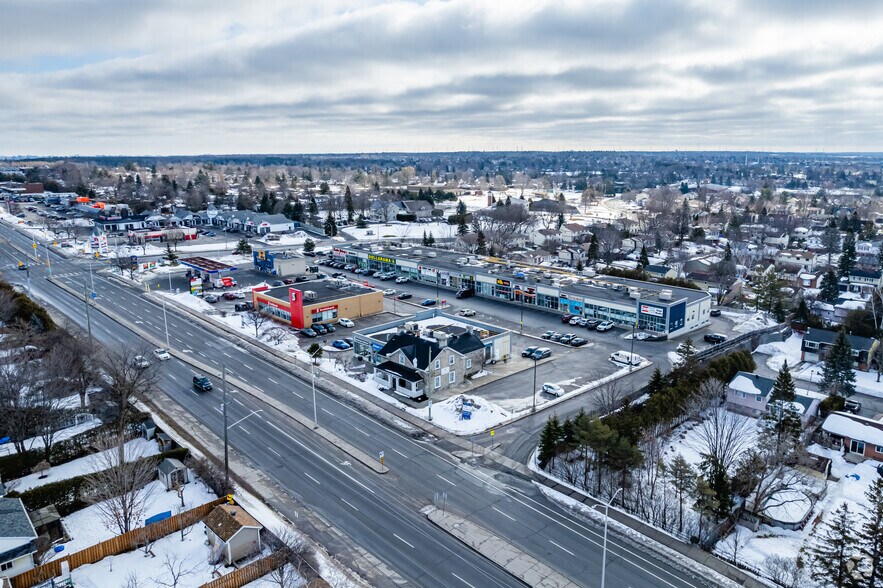 484-486 Hazeldean Rd, Ottawa, ON à louer - Aérien - Image 3 de 6