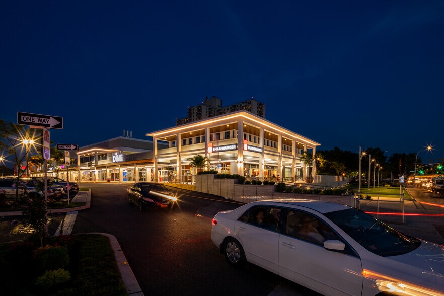 1967 Turnbull Ave, Bronx, NY à louer - Photo du bâtiment - Image 3 de 8