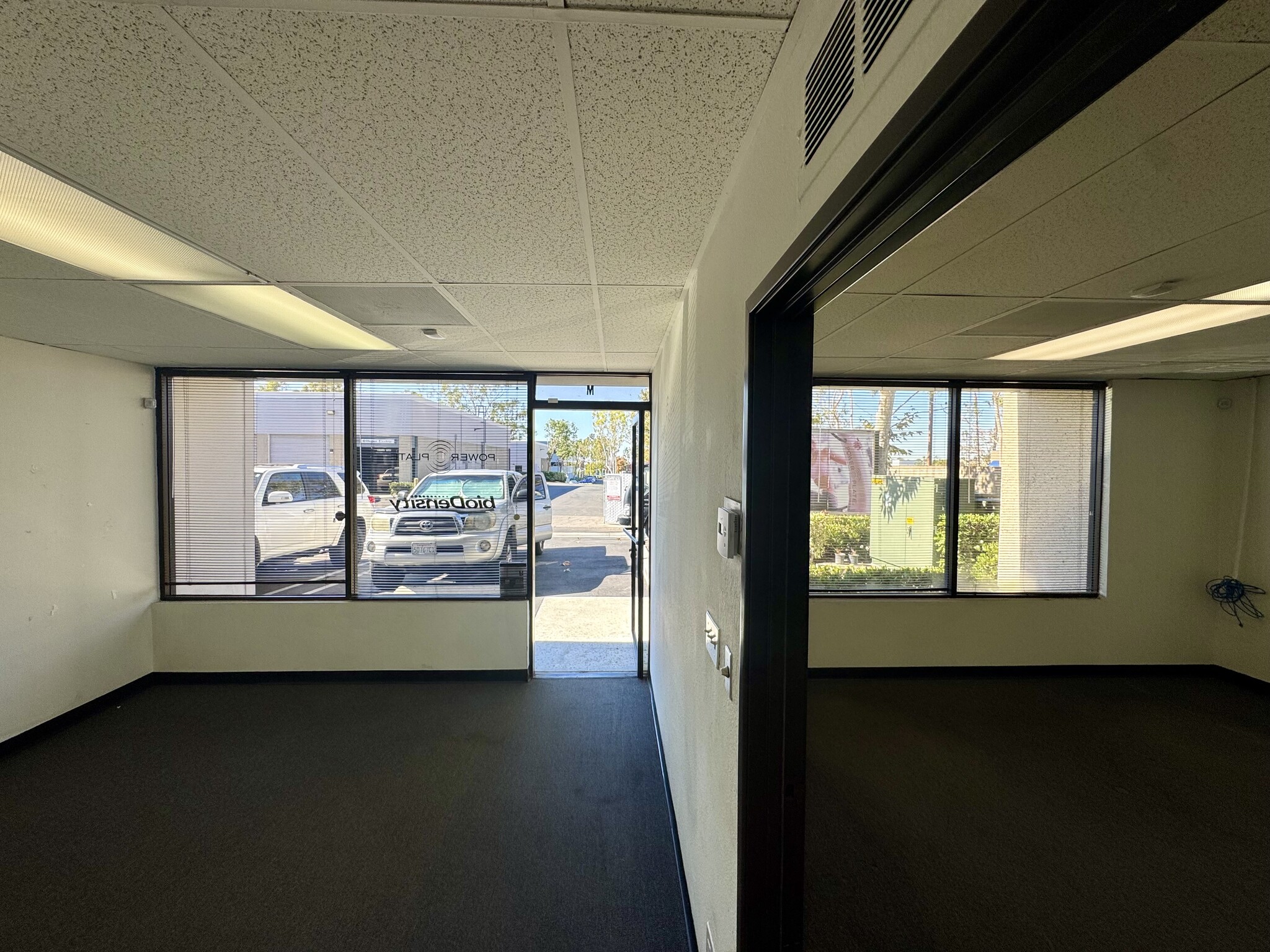 6 McLaren, Irvine, CA for lease Interior Photo- Image 1 of 13