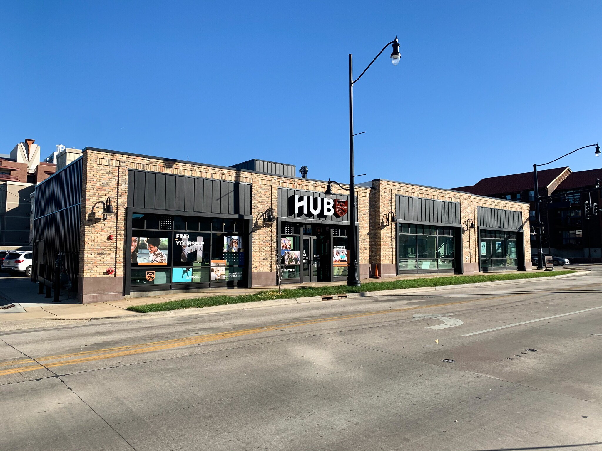 102 E Green St, Champaign, IL for sale Building Photo- Image 1 of 1