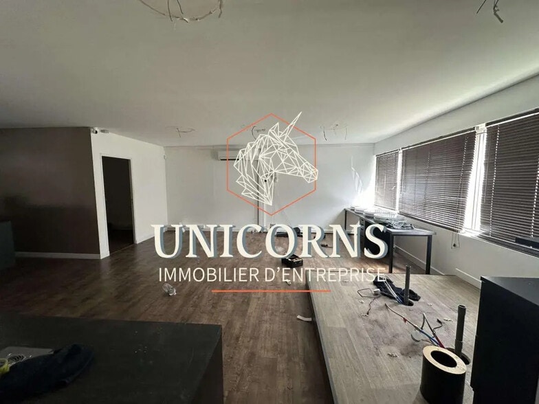 Commerce de détail dans Portet-sur-Garonne à louer - Photo intérieure - Image 3 de 4