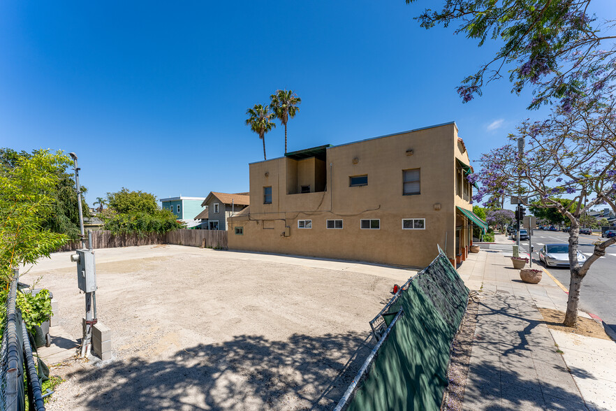 3967 Goldfinch St., San Diego, CA for lease - Primary Photo - Image 1 of 1