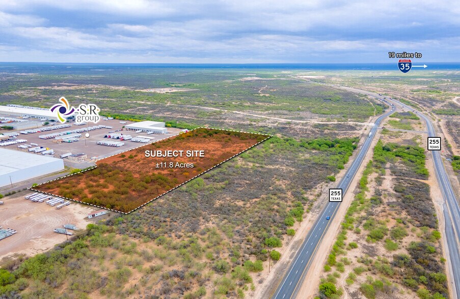 40761 Cannel Street, Laredo, TX à louer - Aérien - Image 3 de 4