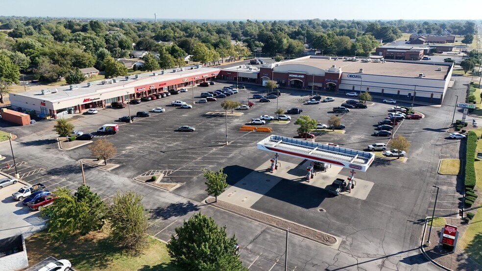 1209-1249 E Alameda St, Norman, OK for lease - Aerial - Image 2 of 4