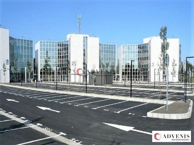 Bureau dans Pessac à louer - Photo du bâtiment - Image 2 de 11