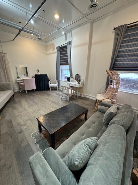 811 W 2nd Ave, Spokane, WA à vendre - Photo intérieure - Image 3 de 13