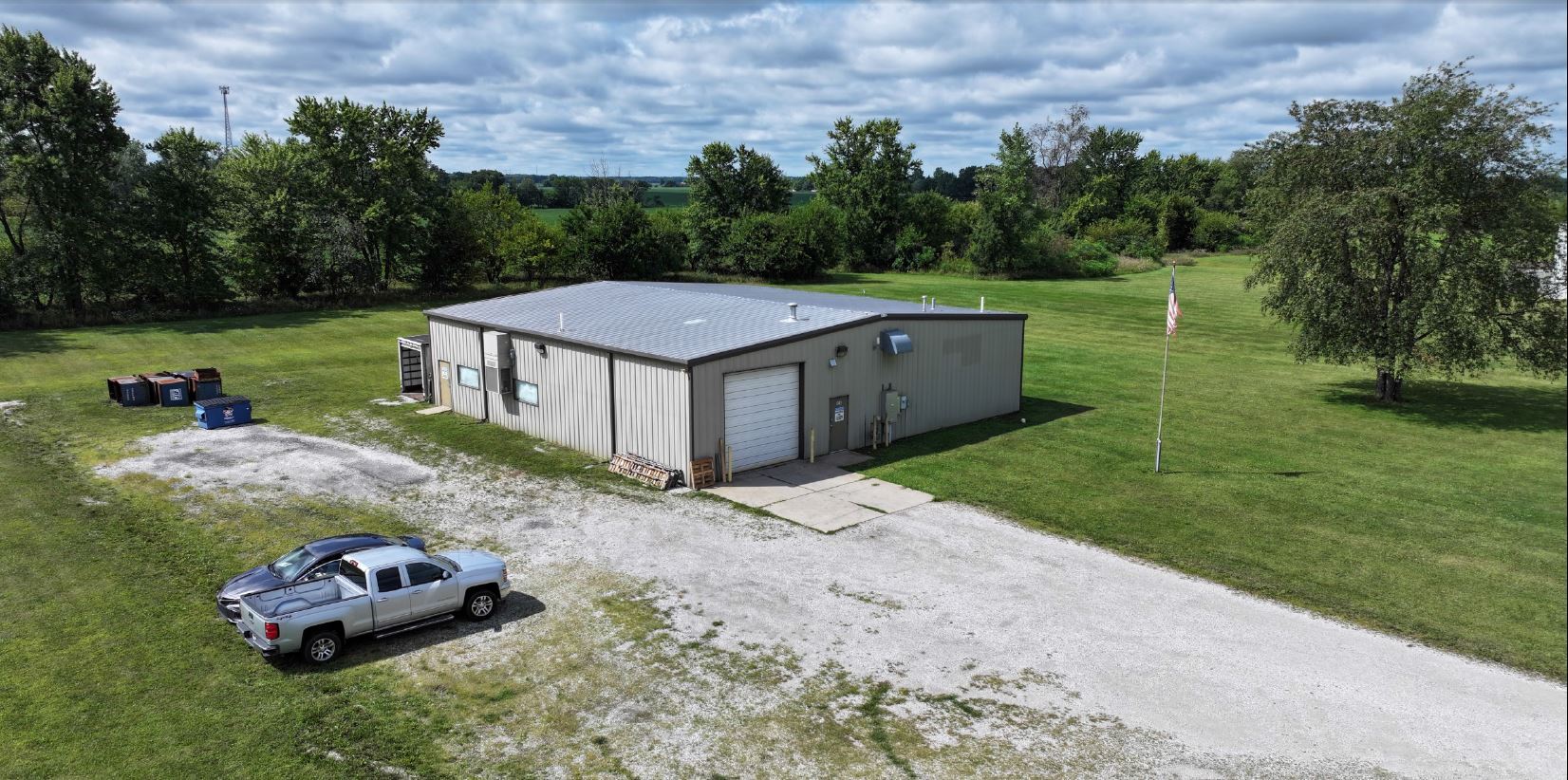 850 Industrial Pky, North Liberty, IN for sale Primary Photo- Image 1 of 1