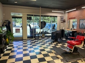 1921-2005 North Pointe Dr, Durham, NC for lease Interior Photo- Image 2 of 4