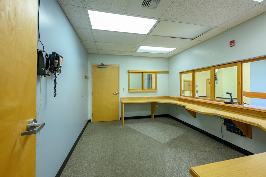 424 NE Ford St, Mcminnville, OR for sale - Building Photo - Image 2 of 41