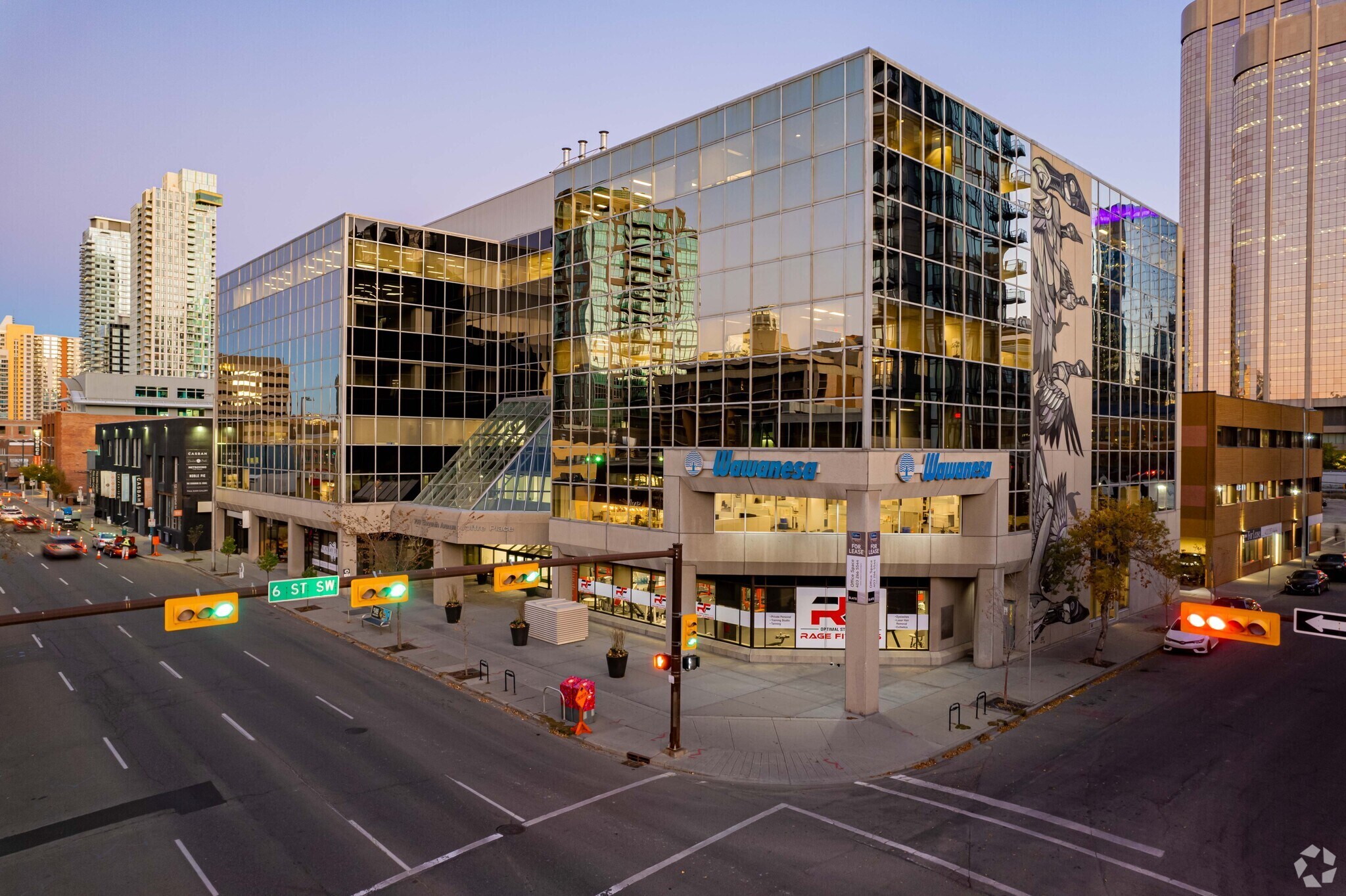 708 11th Ave SW, Calgary, AB à vendre Photo principale- Image 1 de 1