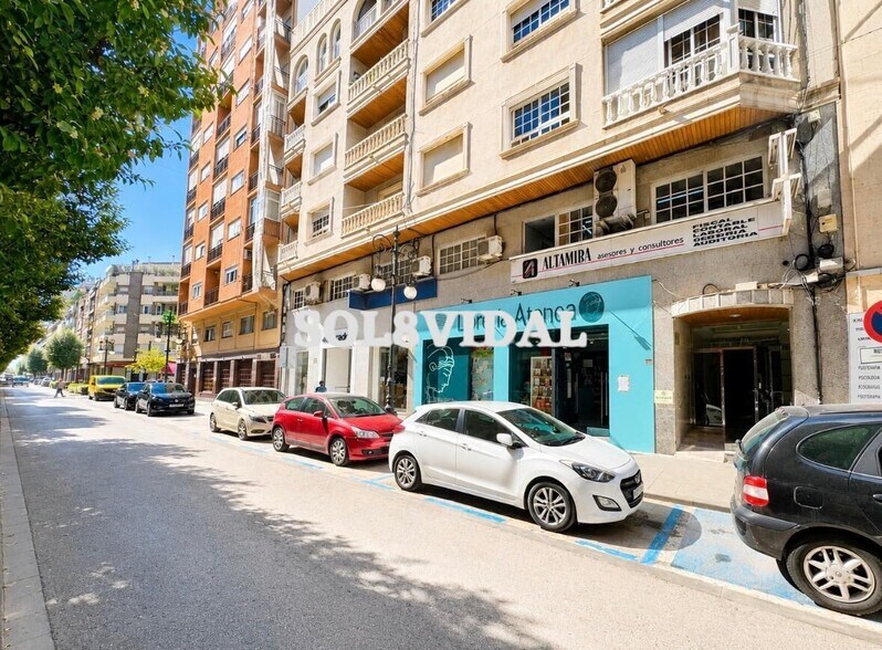 Commerce de détail dans Orihuela, Alicante à vendre - Photo du bâtiment - Image 1 de 14