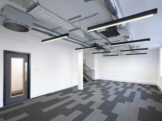 Plus de détails pour 32 York Pl, Edinburgh - Bureau à louer