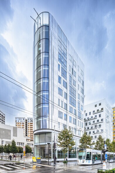 6 Avenue De La Porte De La Chapelle, Paris for lease - Building Photo - Image 2 of 4