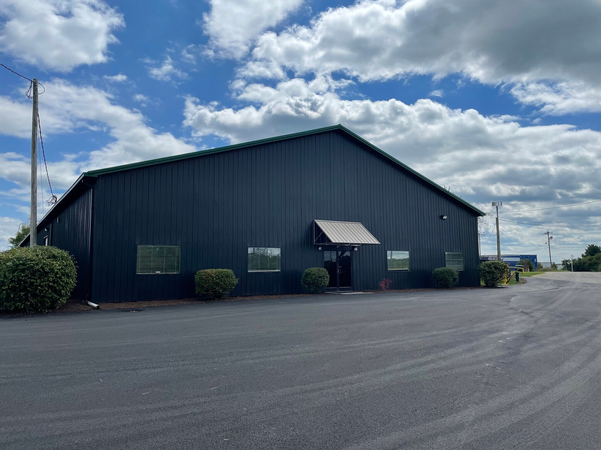 475 Gawthrop Dr, Winchester, KY for lease Primary Photo- Image 1 of 9