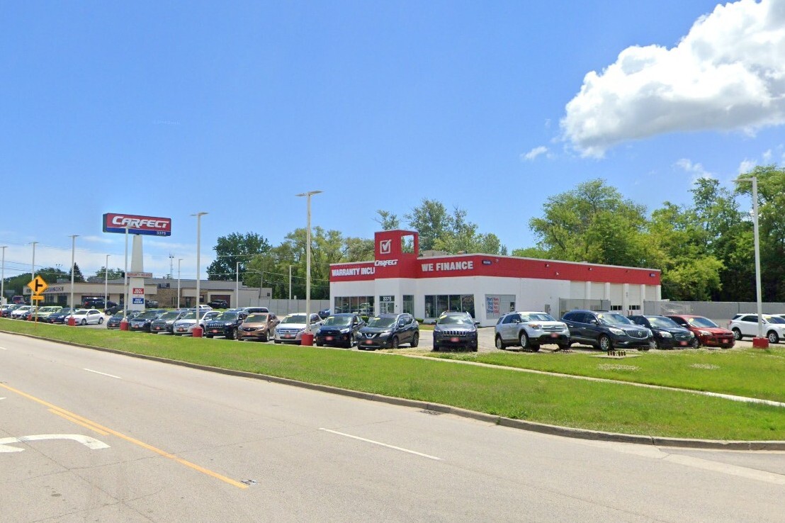 3375 W Grand Ave, Waukegan, IL à vendre Photo intérieure- Image 1 de 8