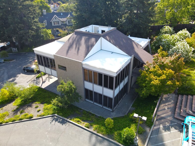 1030 Country Club Dr, Moraga, CA à louer - Photo du bâtiment - Image 3 de 7