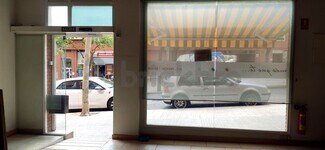 Plus de détails pour Multi-résidentiel à vendre