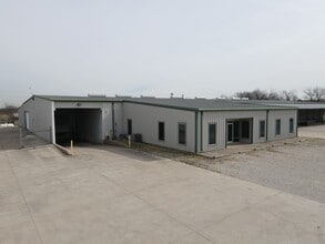 11647 Armetco Dr, Justin, TX à louer Photo du bâtiment- Image 1 de 12