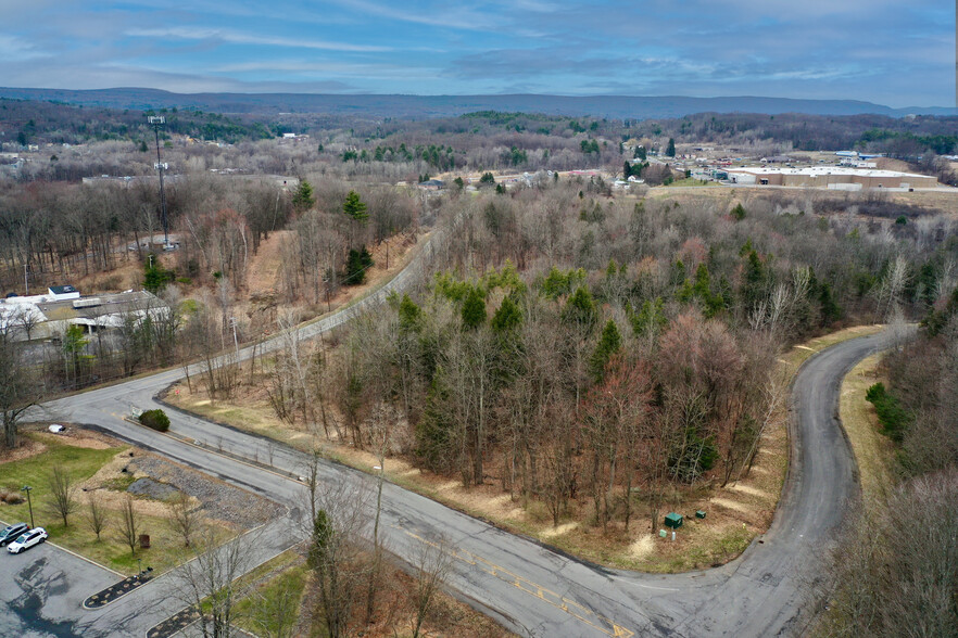 1 Kathy Way, Gloversville, NY for sale - Building Photo - Image 3 of 13