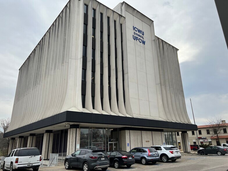 1655 W Market St, Akron, OH à louer - Photo du bâtiment - Image 2 de 8