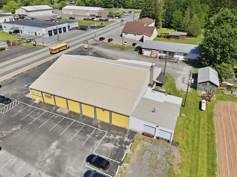 2889 PA-611, Tannersville, PA à vendre - Photo du bâtiment - Image 3 de 22