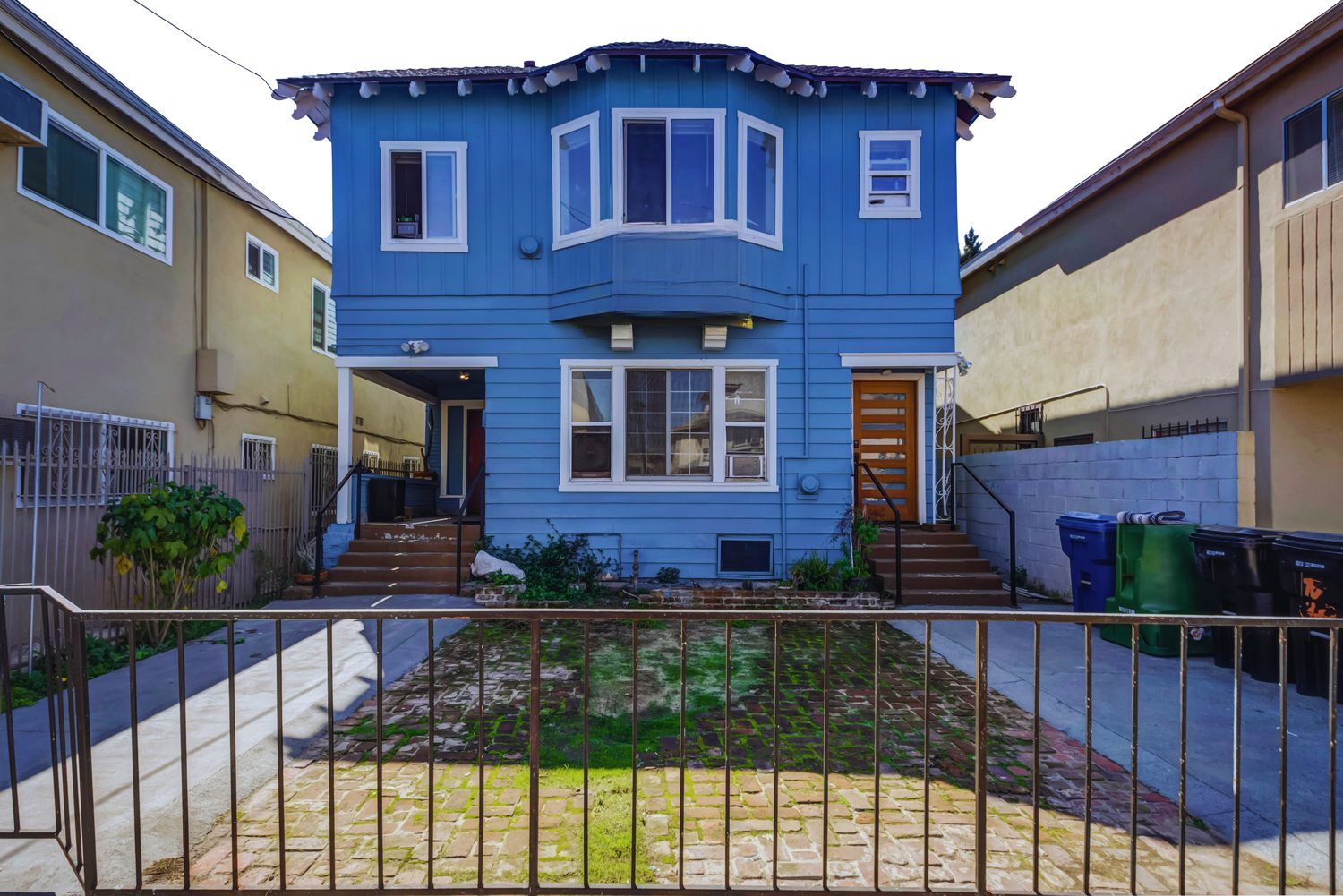 702 W 30th St, Los Angeles, CA à vendre Photo du bâtiment- Image 1 de 1