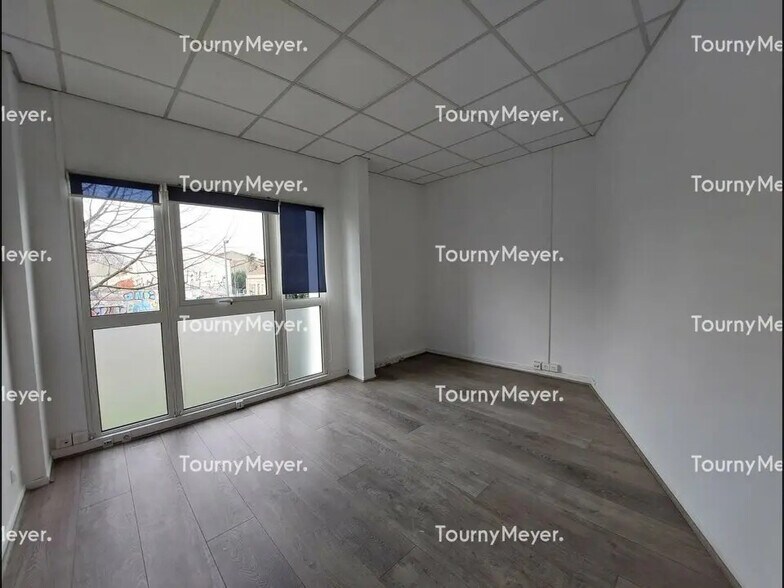 Bureau dans Toulouse à louer - Photo du bâtiment - Image 3 de 8