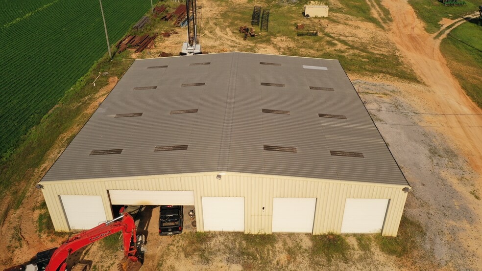 1808 S Main St, Atmore, AL for lease - Primary Photo - Image 2 of 40