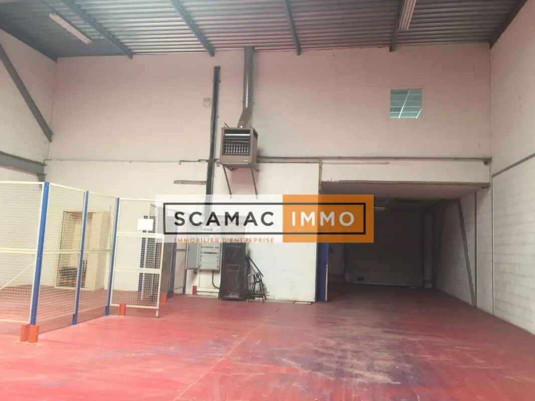 Industrial in Villejuif for lease Interior Photo- Image 1 of 6