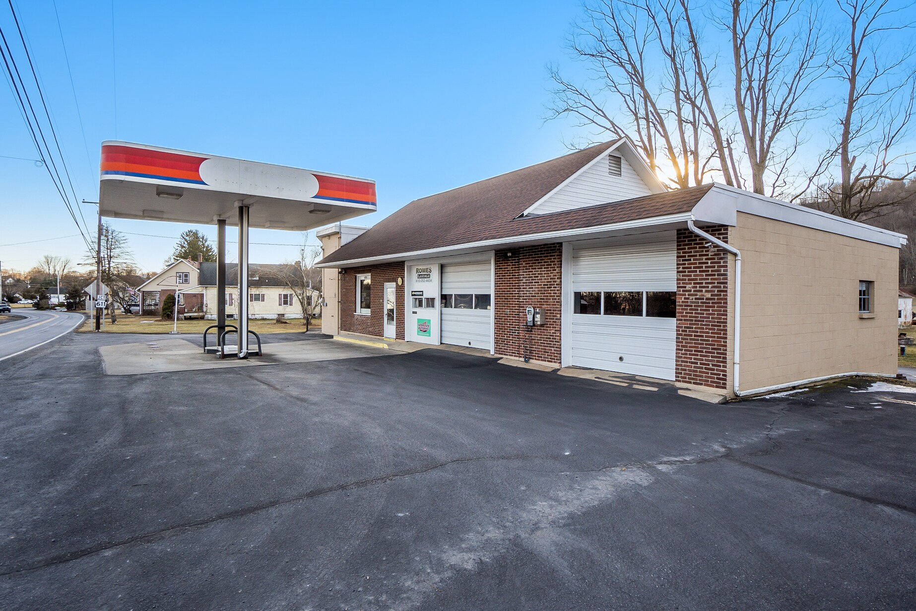 6712 Main St, Martins Creek, PA à vendre Photo du bâtiment- Image 1 de 43