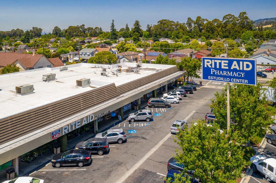 1313-1395 MacArthur Blvd, San Leandro, CA for lease - Building Photo - Image 3 of 8