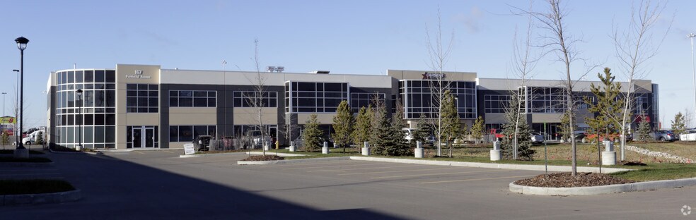 167 Provincial Ave, Sherwood Park, AB à louer - Photo du bâtiment - Image 1 de 7