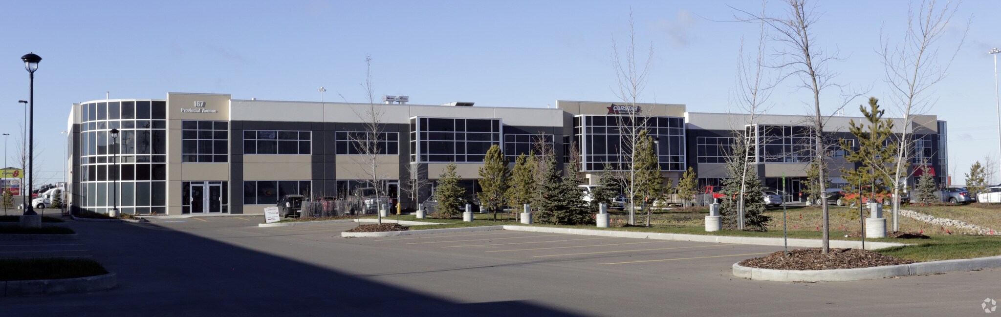 167 Provincial Ave, Sherwood Park, AB à louer Photo du bâtiment- Image 1 de 8