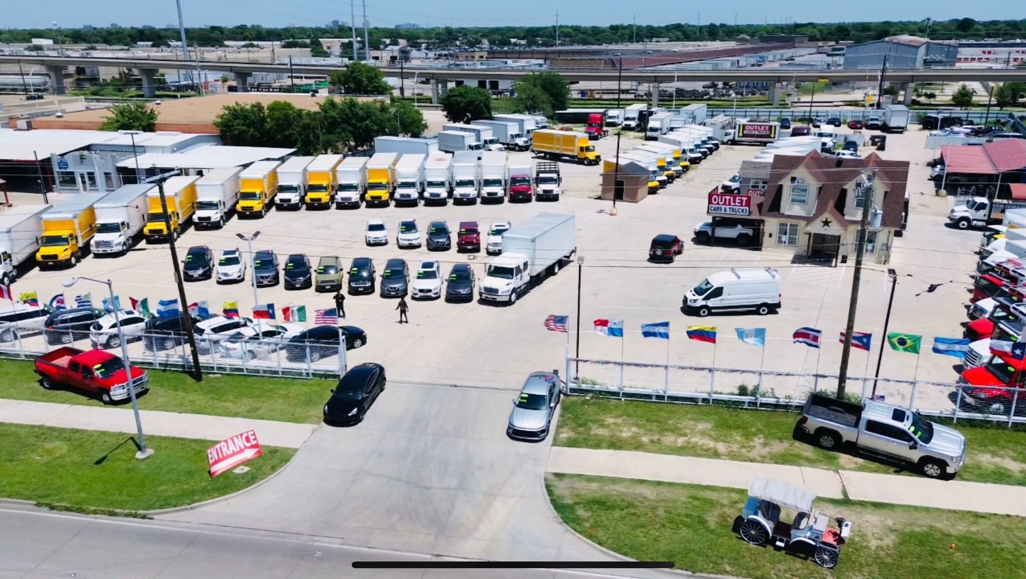 11030 Harry Hines Blvd, Dallas, TX for lease Primary Photo- Image 1 of 4