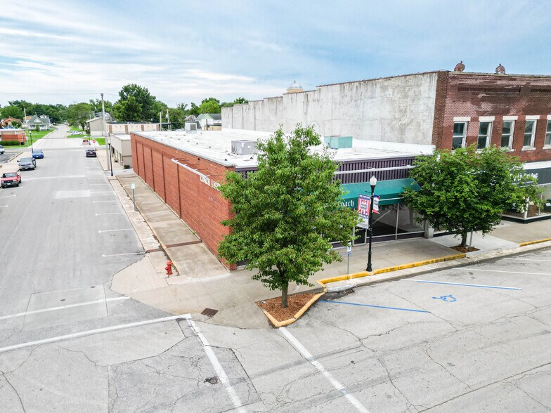 500 W Reed St, Moberly, MO for sale - Building Photo - Image 3 of 20