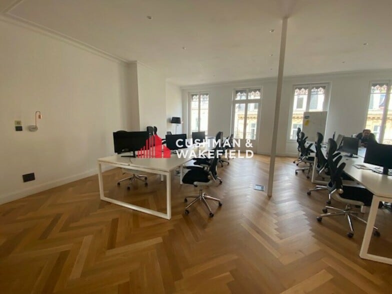 52 Rue D'Alsace Lorraine, Toulouse à louer - Photo intérieure - Image 2 de 7
