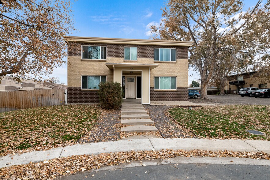 1675 Upham St, Lakewood, CO à vendre - Photo du bâtiment - Image 2 de 17