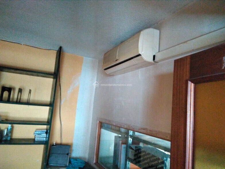 Commerce de détail dans Cáceres, Cáceres à louer - Photo du bâtiment - Image 3 de 12