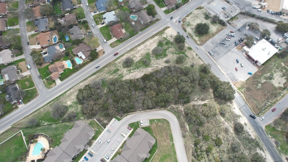 Athenian Dr, Universal City, TX for sale - Building Photo - Image 2 of 10