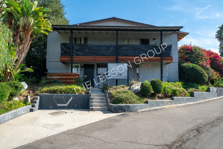 1010 Clearbrook Ln, Vista, CA for sale - Building Photo - Image 2 of 30