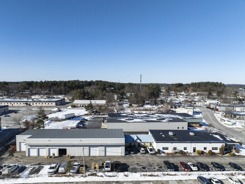 17 Progress Ave, Nashua, NH à vendre - Photo du bâtiment - Image 2 de 7