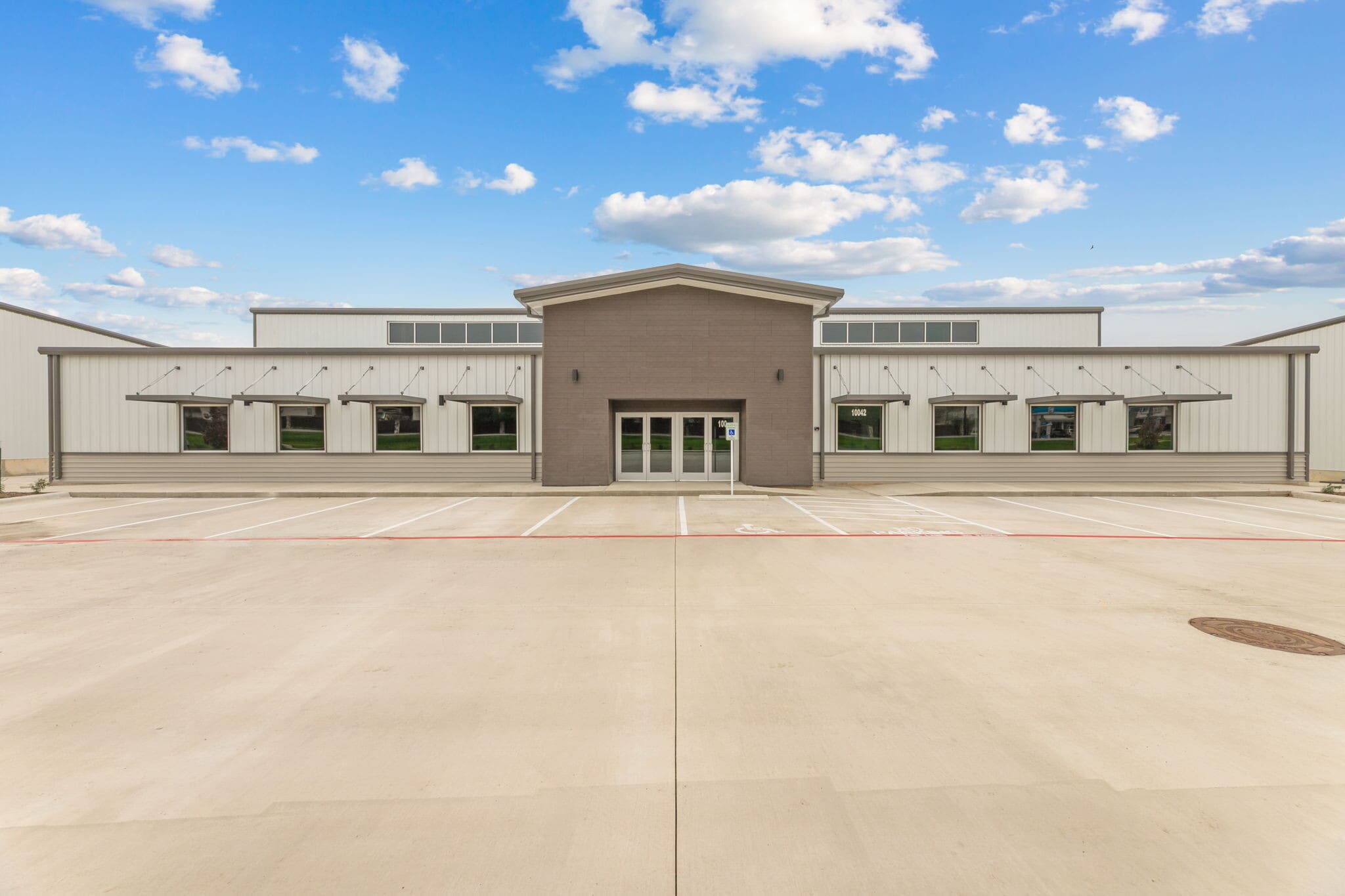 10042 FM 1976, Universal City, TX for lease Primary Photo- Image 1 of 67