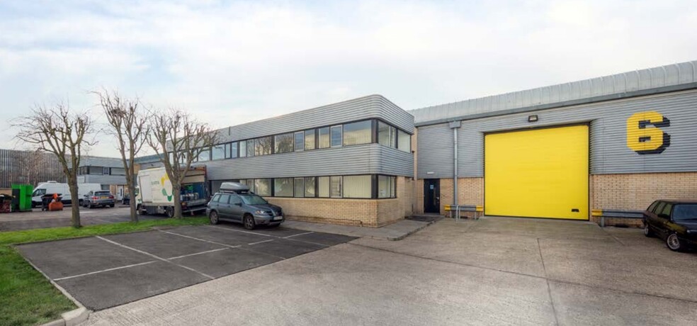 Horsenden Ln S, Greenford for lease - Building Photo - Image 1 of 3