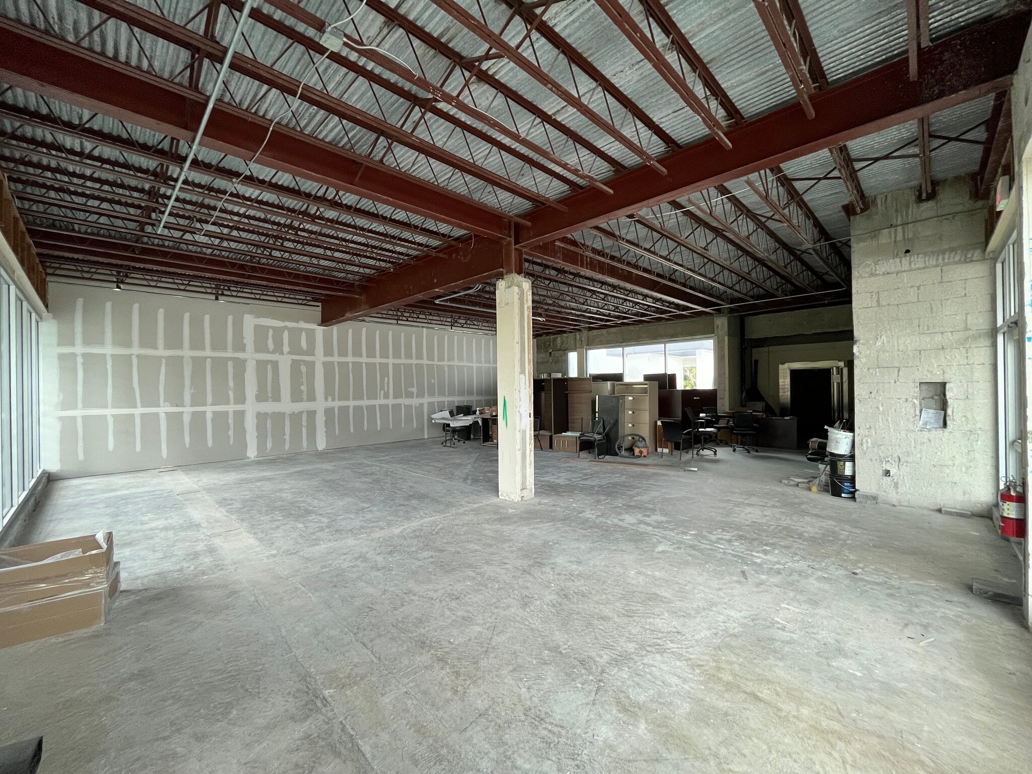 7130 College Pky, Fort Myers, FL for lease Interior Photo- Image 1 of 2