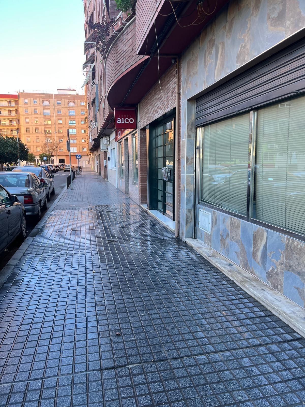 Retail in Córdoba, Córdoba for sale Primary Photo- Image 1 of 17