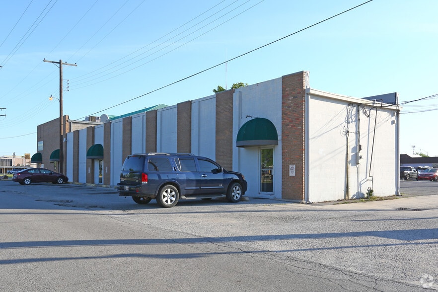 104 E Eufaula St, Norman, OK for sale - Building Photo - Image 3 of 5