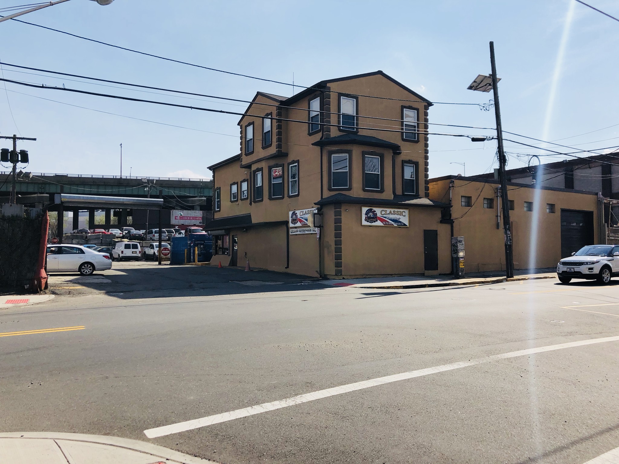 210 21st Ave, Paterson, NJ for lease Primary Photo- Image 1 of 6