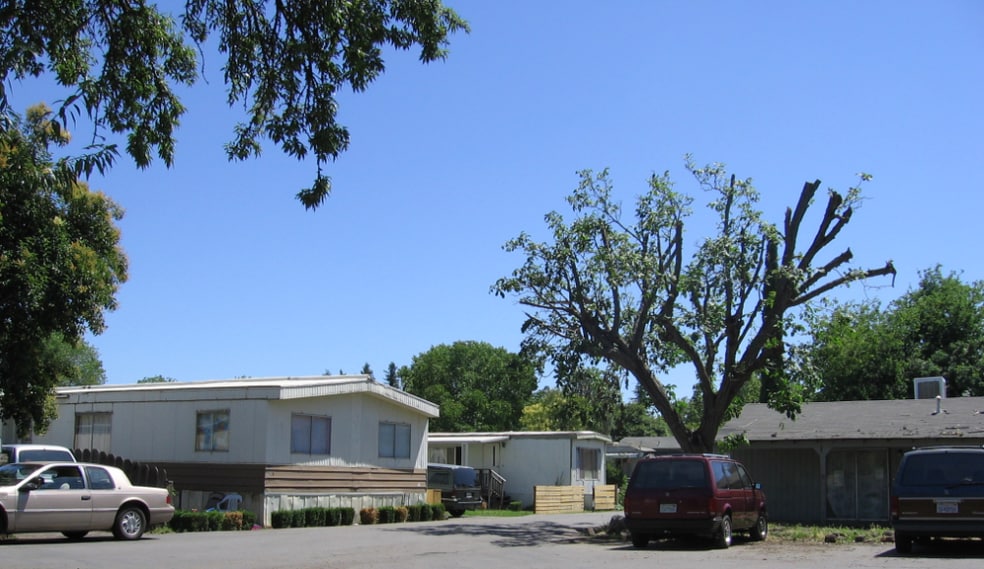 1564 Nord Ave, Chico, CA for sale - Building Photo - Image 3 of 9
