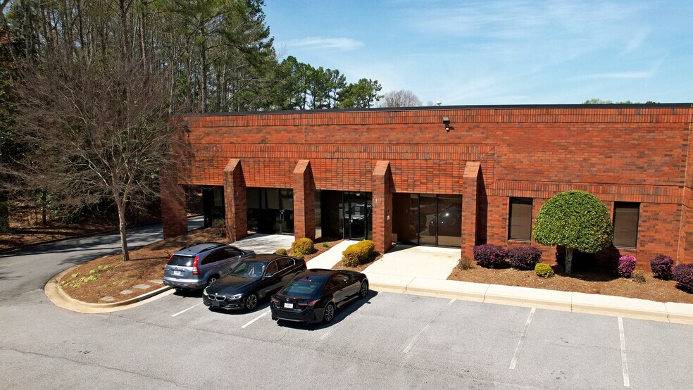 370 Great Southwest Pky SW, Atlanta, GA à louer - Photo du bâtiment - Image 2 de 3